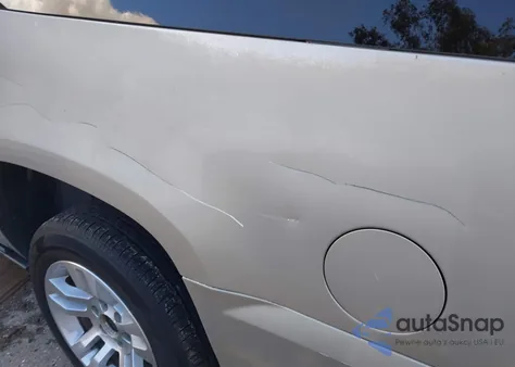 2007 Chevrolet Suburban 1500 Ltz z USA, uszkodzony, nr VIN 3GNFC16YX7G309587